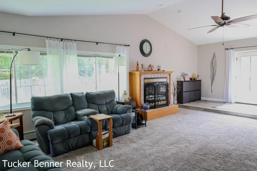3222 George Street Fruitport Charter Township MI 49444