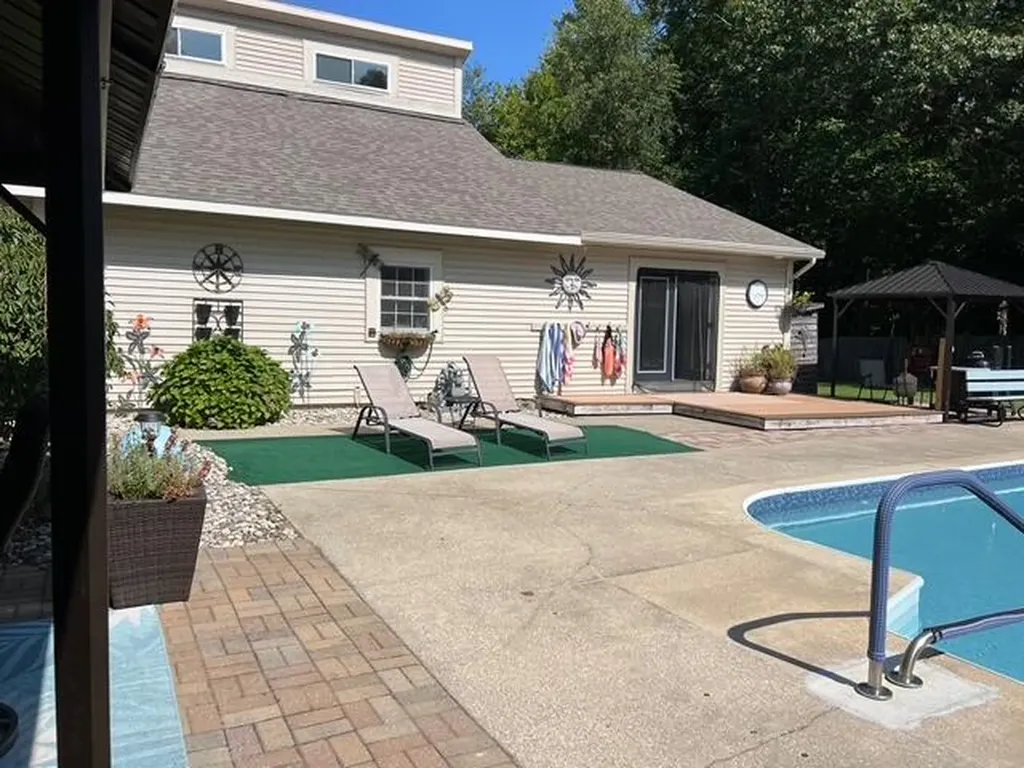 3222 George Street Fruitport Charter Township MI 49444
