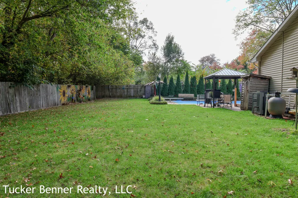 3222 George Street Fruitport Charter Township MI 49444
