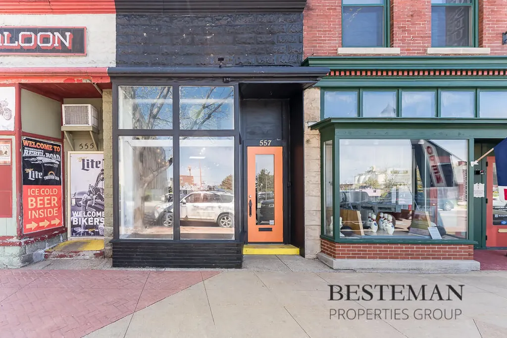 557 W Western Avenue Muskegon City MI 49440