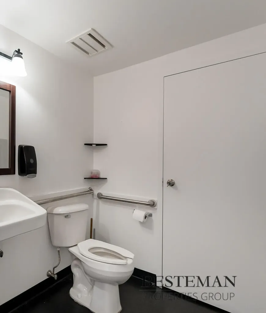 557 W Western Avenue Muskegon City MI 49440