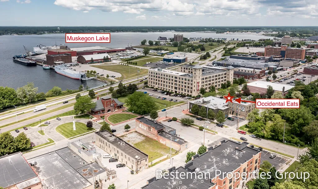 557 W Western Avenue Muskegon City MI 49440