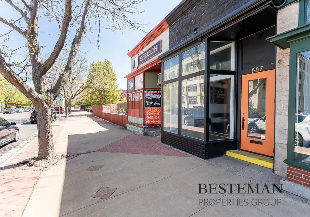 557 W Western Avenue Muskegon City MI 49440