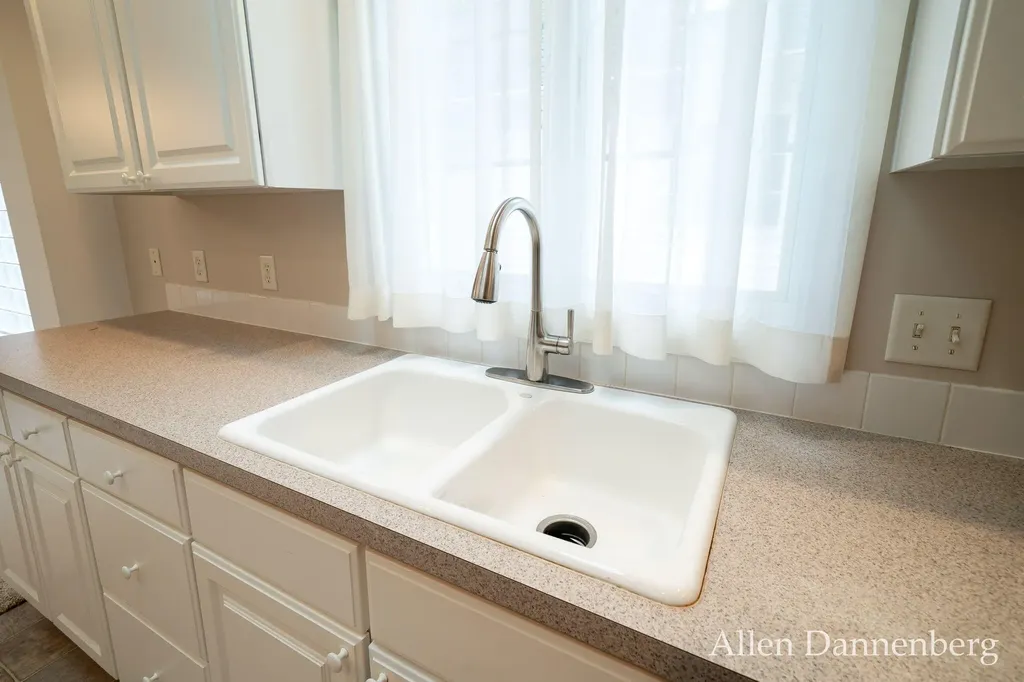 845 Bluff Creek Drive Grand Haven City MI 49417