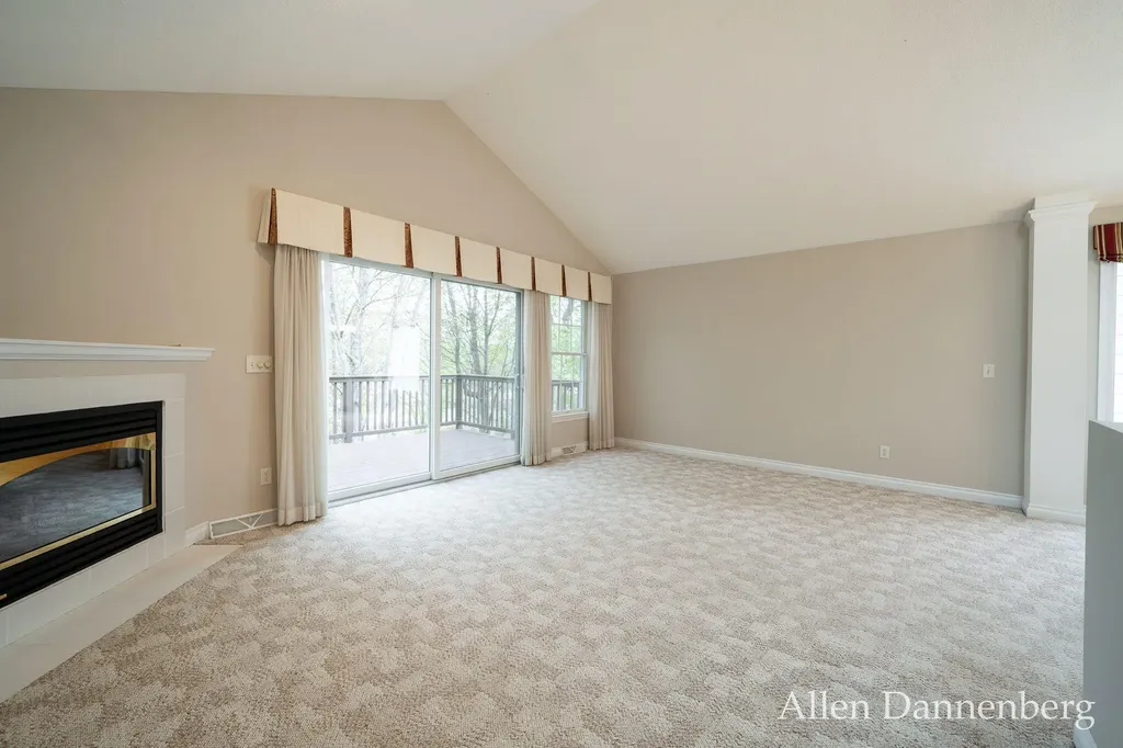 845 Bluff Creek Drive Grand Haven City MI 49417