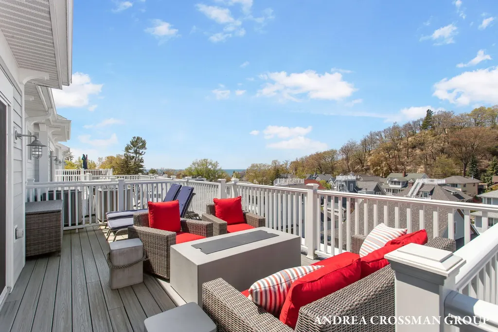 2378 Sunset Walk Park Township MI 49434
