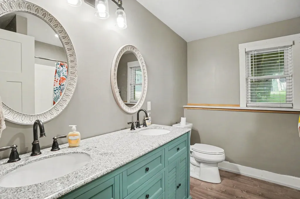 6587 Alward Drive Georgetown Charter Township MI 49426