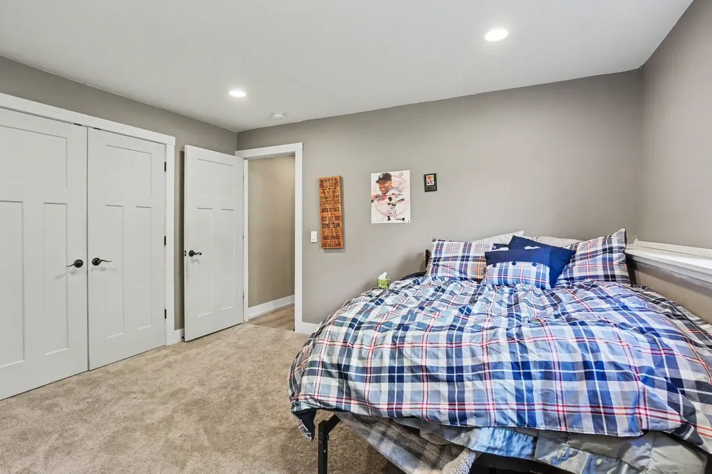 6587 Alward Drive Georgetown Charter Township MI 49426