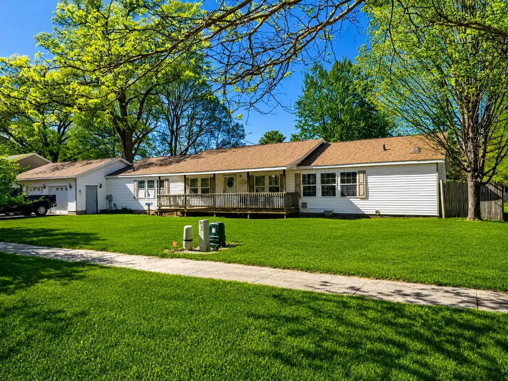 1318 Morgan Avenue Muskegon City MI 49442