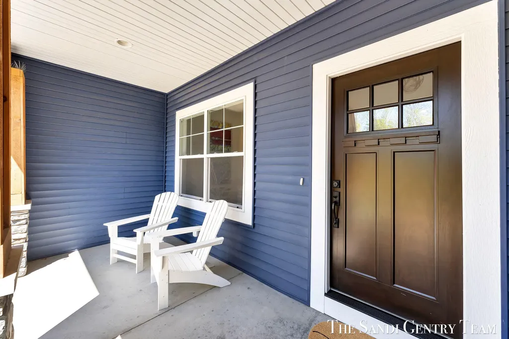 17940 Cove Street Ferrysburg City MI 49456