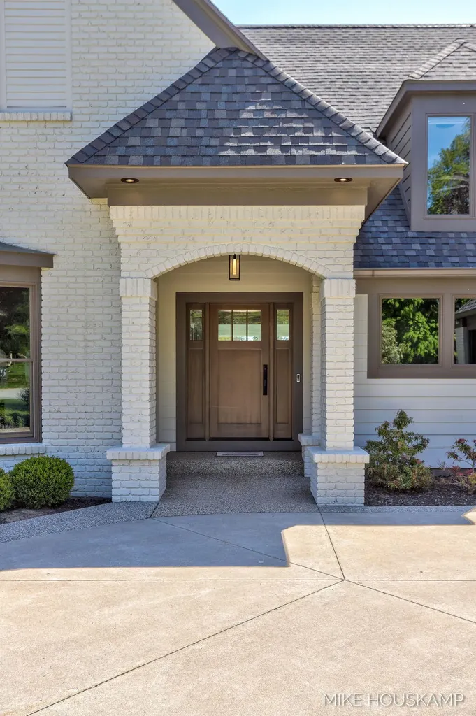 15945 Orchard Point Drive Spring Lake Township MI 49456