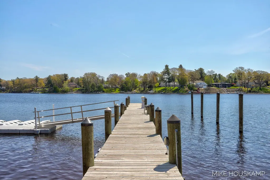 15945 Orchard Point Drive Spring Lake Township MI 49456