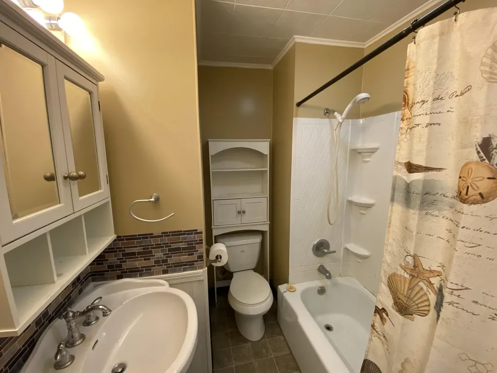 7942 Hill Street Montague City MI 49437
