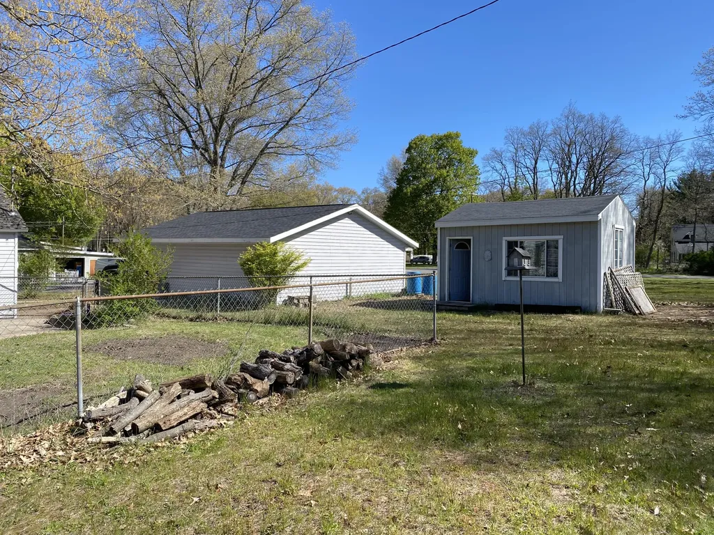 7942 Hill Street Montague City MI 49437