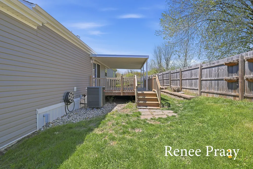 13241 Wabasis NE Spencer Township MI 49319
