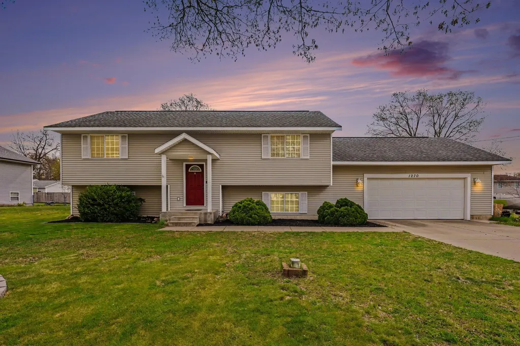 1270 Holiday Street Egelston Township MI 49442