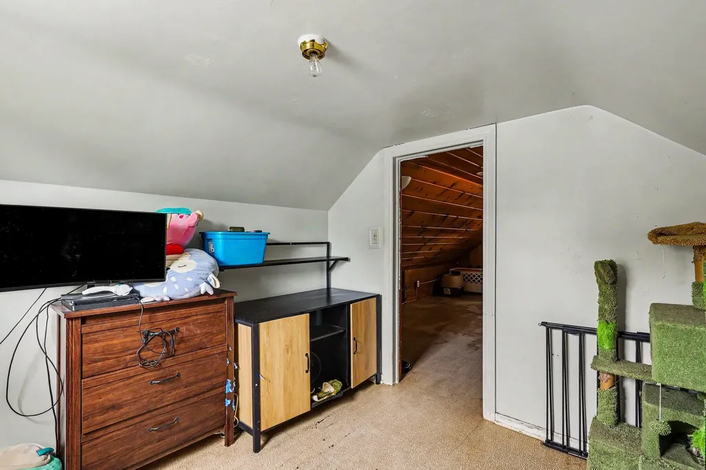 1636 Delwood Avenue SW Wyoming City MI 49509