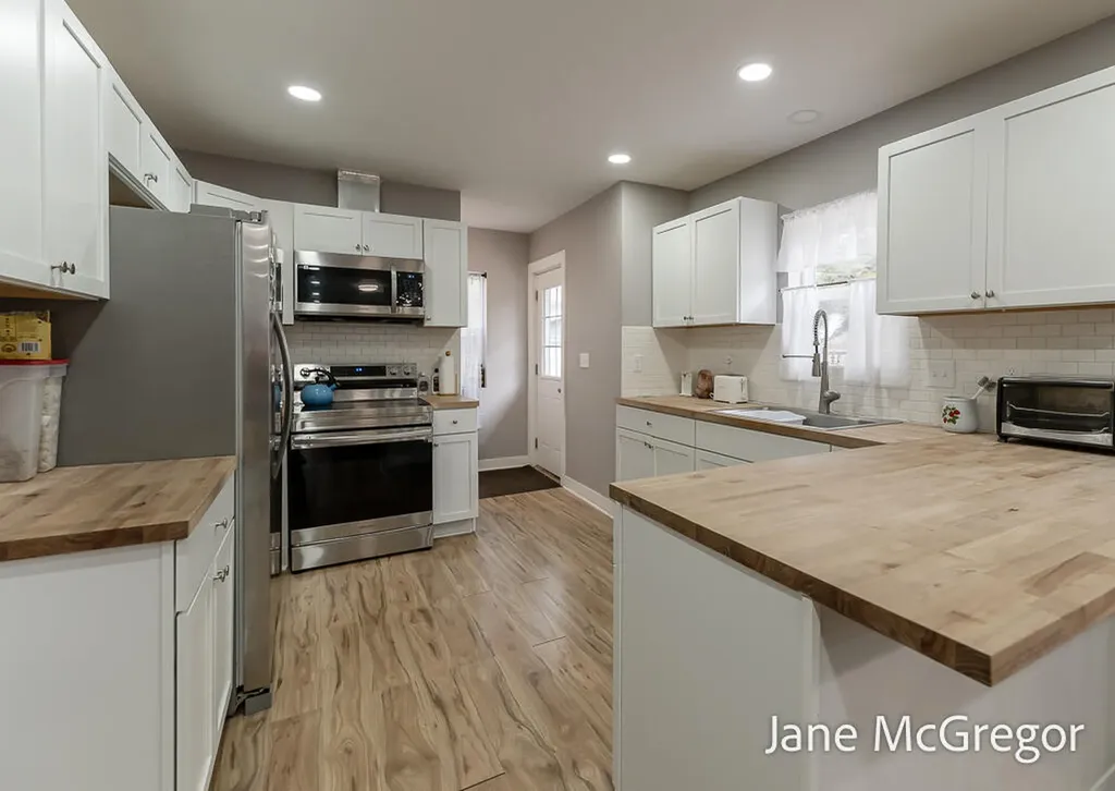 3124 5th Street Muskegon Heights City MI 49444