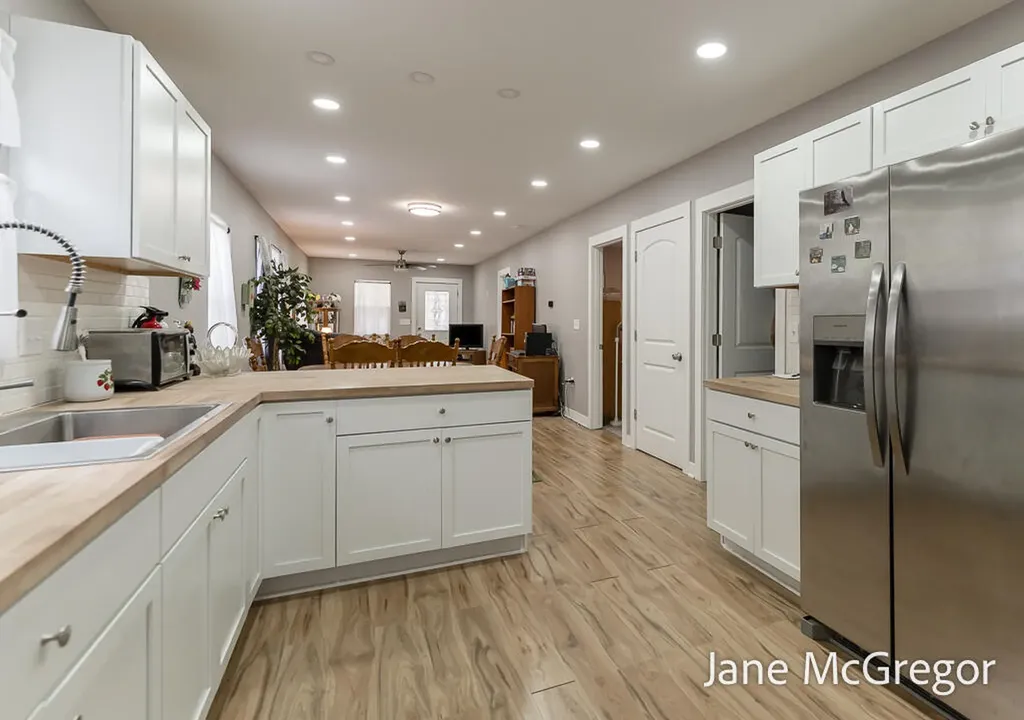3124 5th Street Muskegon Heights City MI 49444