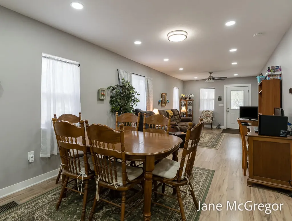 3124 5th Street Muskegon Heights City MI 49444