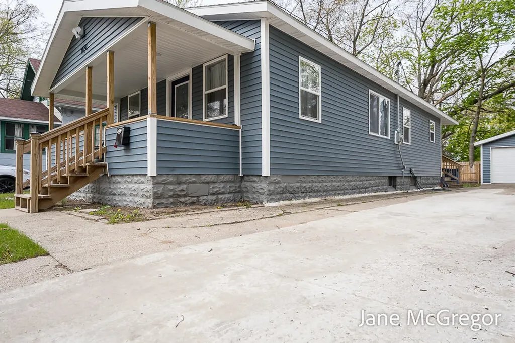 3124 5th Street Muskegon Heights City MI 49444