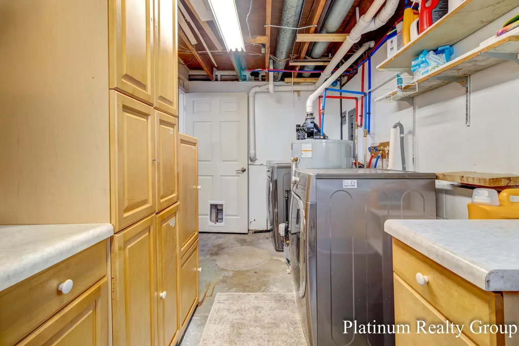 2390 Greenwood Street Muskegon City MI 49441