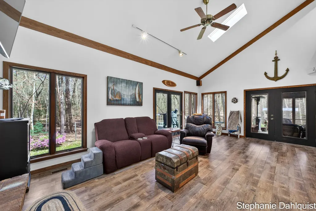 848 Scenic Drive Laketon Township MI 49445