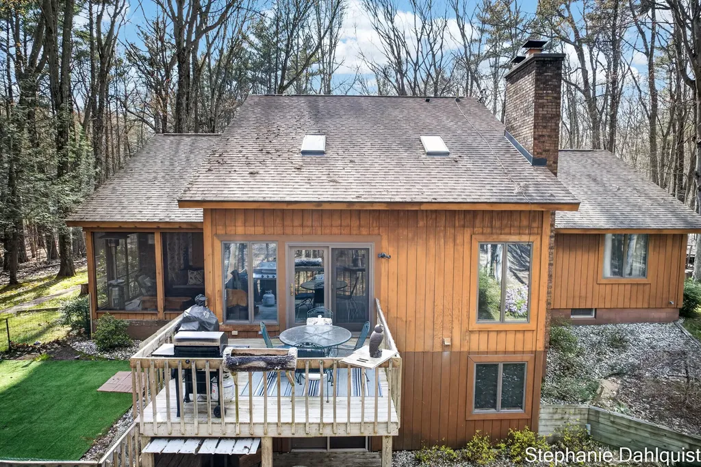 848 Scenic Drive Laketon Township MI 49445
