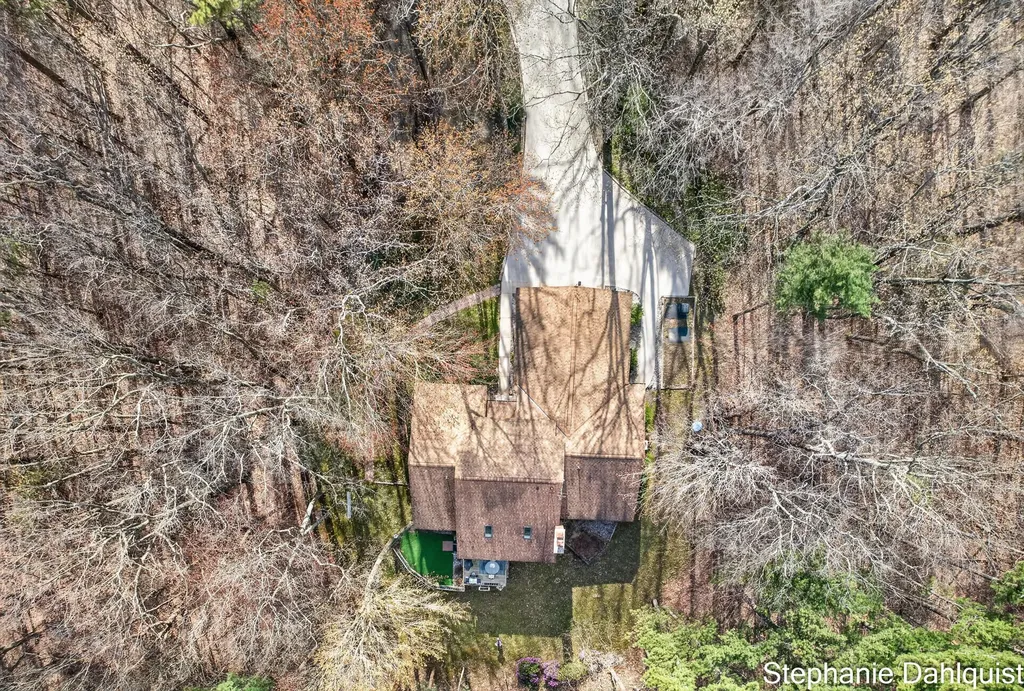 848 Scenic Drive Laketon Township MI 49445