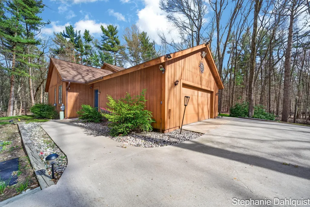 848 Scenic Drive Laketon Township MI 49445