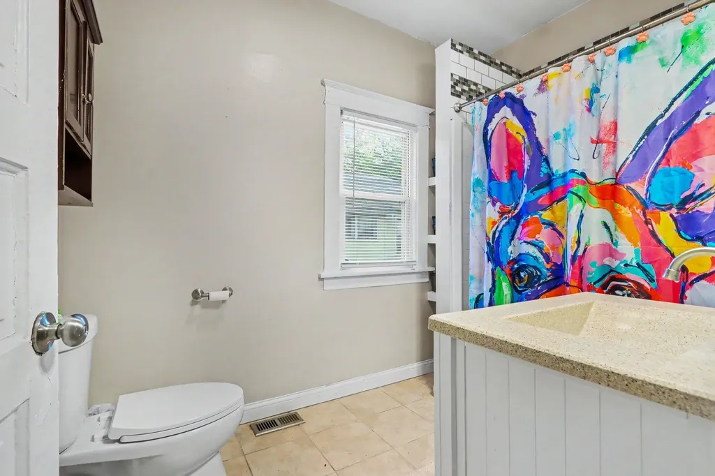 521 Gayle Avenue Kalamazoo Charter Township MI 49048