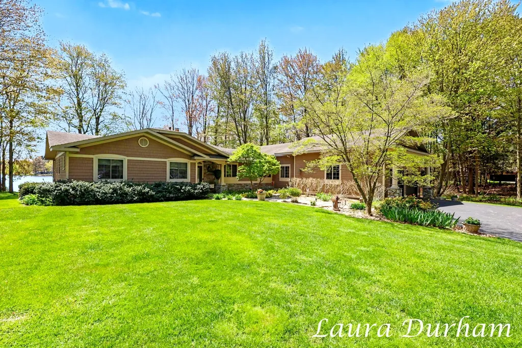 3636 Vienna Stras Street Laketown Township MI 49423