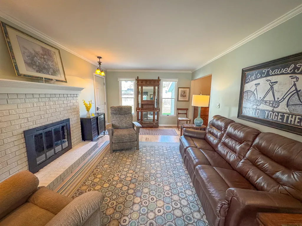 1086 Ivanhoe Drive Laketon Township MI 49445