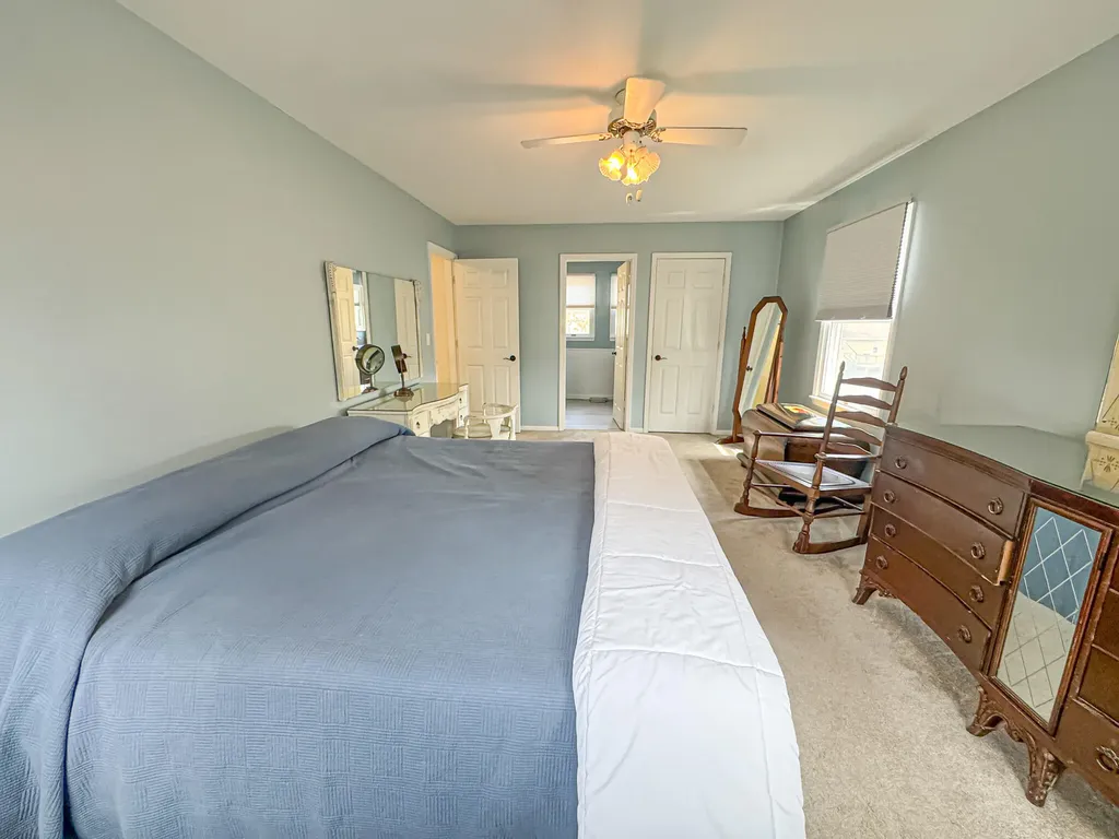 1086 Ivanhoe Drive Laketon Township MI 49445