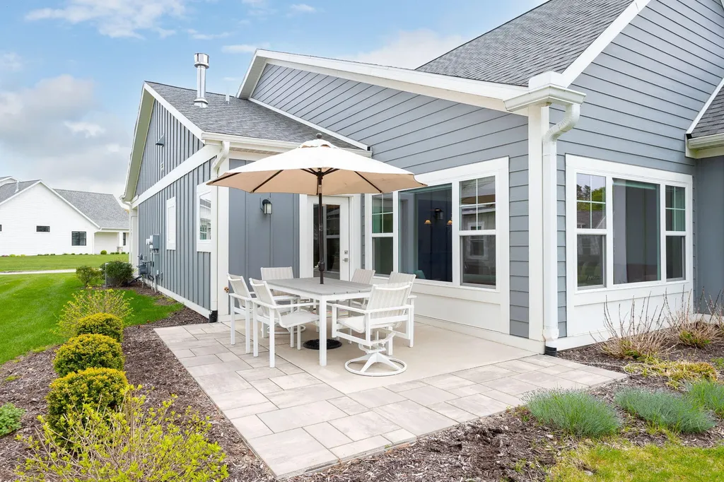 152 Jeans Meadow Court Park Township MI 49424