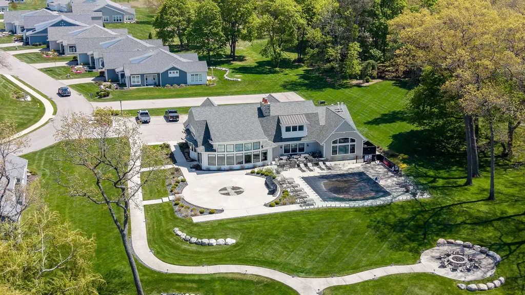 152 Jeans Meadow Court Park Township MI 49424