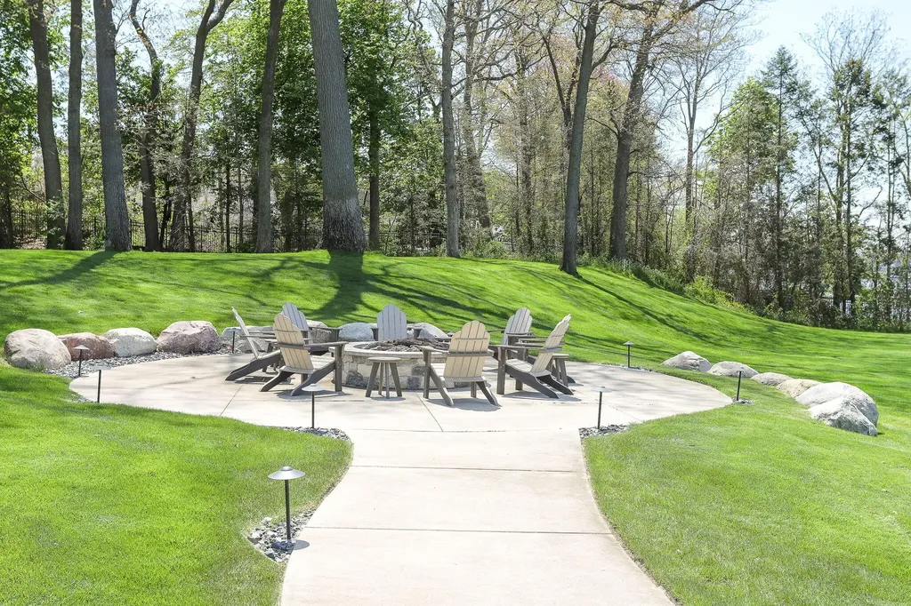 152 Jeans Meadow Court Park Township MI 49424