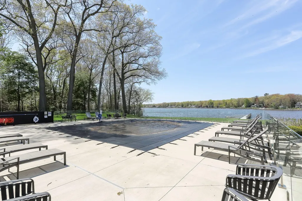 152 Jeans Meadow Court Park Township MI 49424