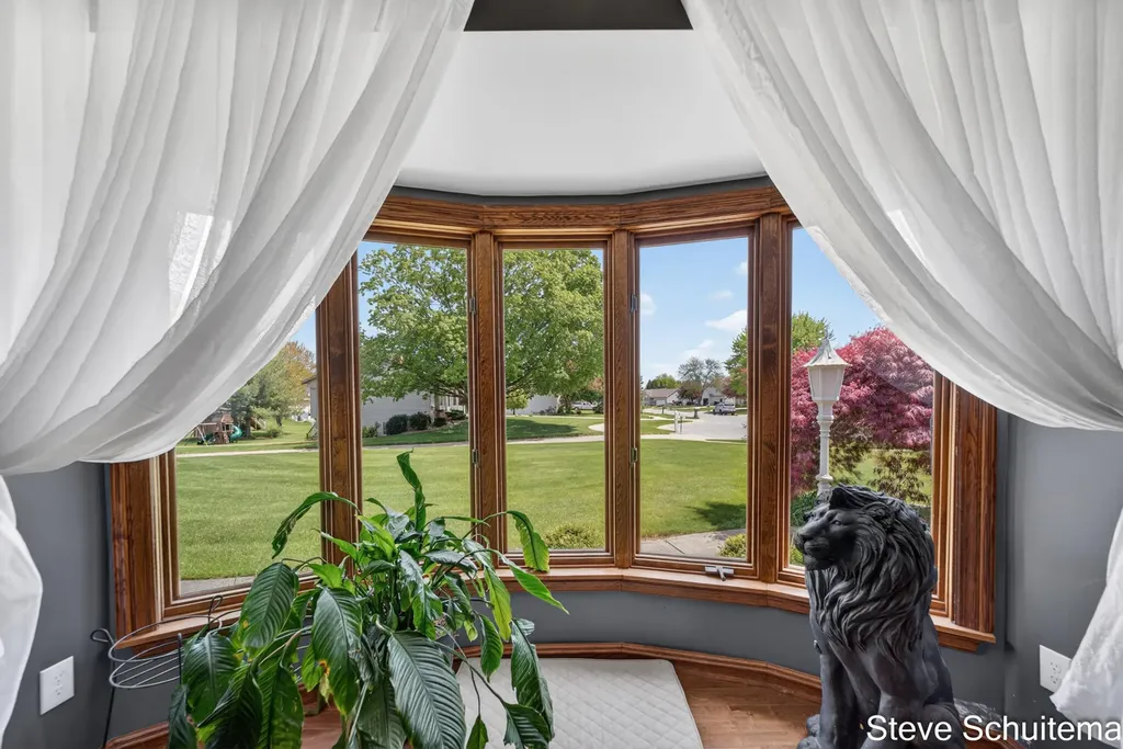 3109 S Bluff Court Hudsonville City MI 49426