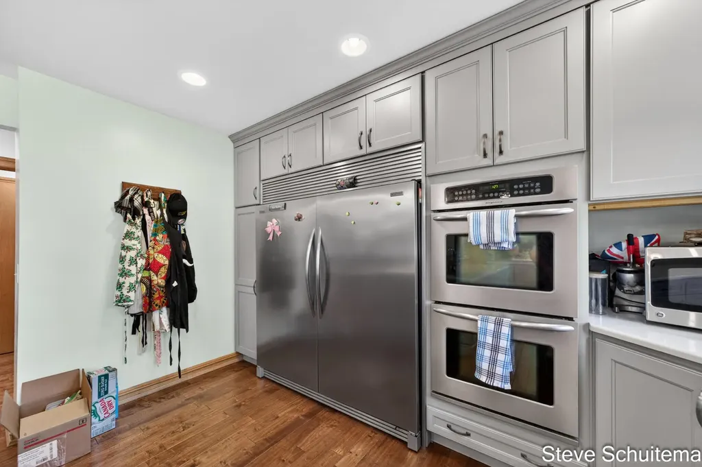 3109 S Bluff Court Hudsonville City MI 49426