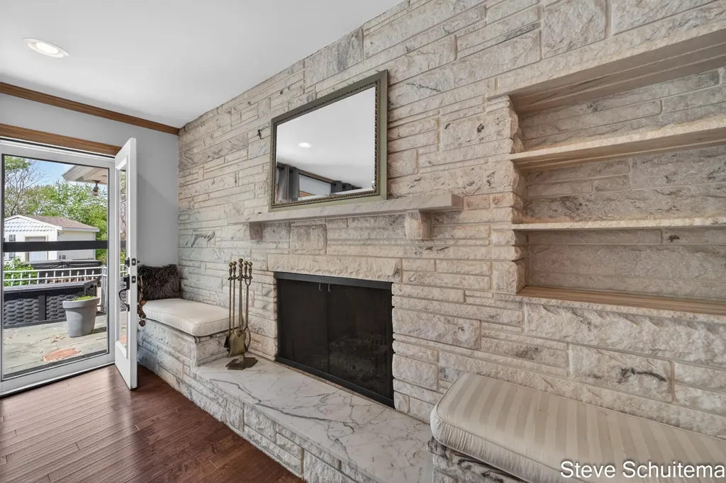 3109 S Bluff Court Hudsonville City MI 49426