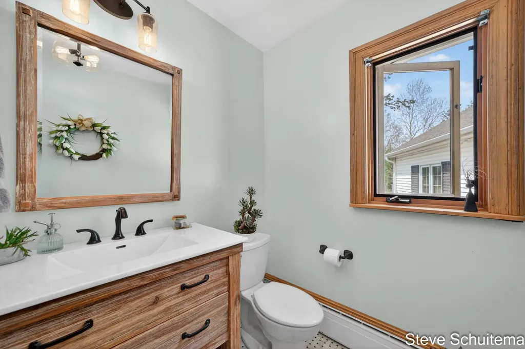 3109 S Bluff Court Hudsonville City MI 49426