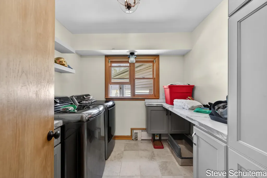 3109 S Bluff Court Hudsonville City MI 49426