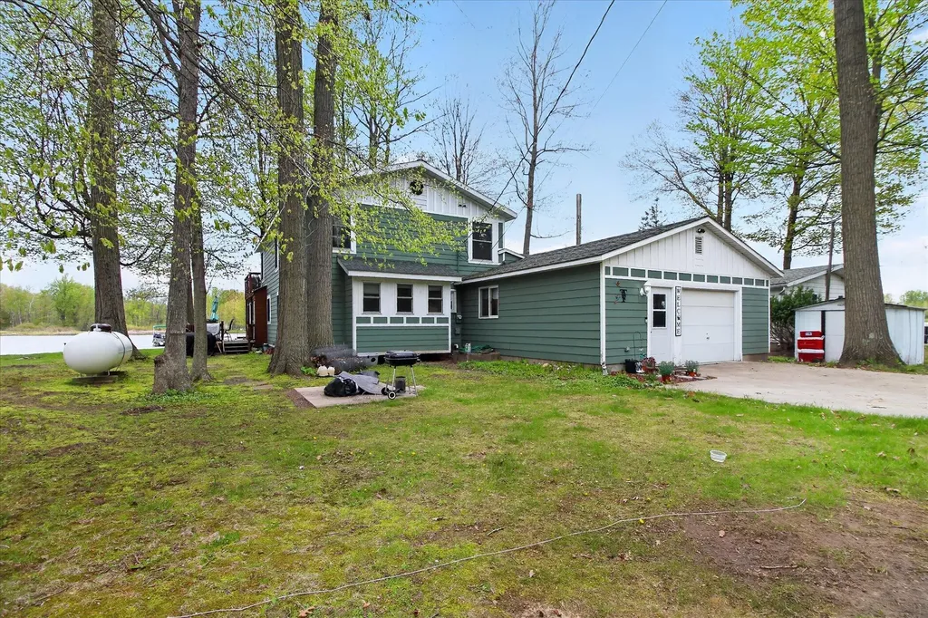 10131 Birch Drive Ferris Township MI 48877