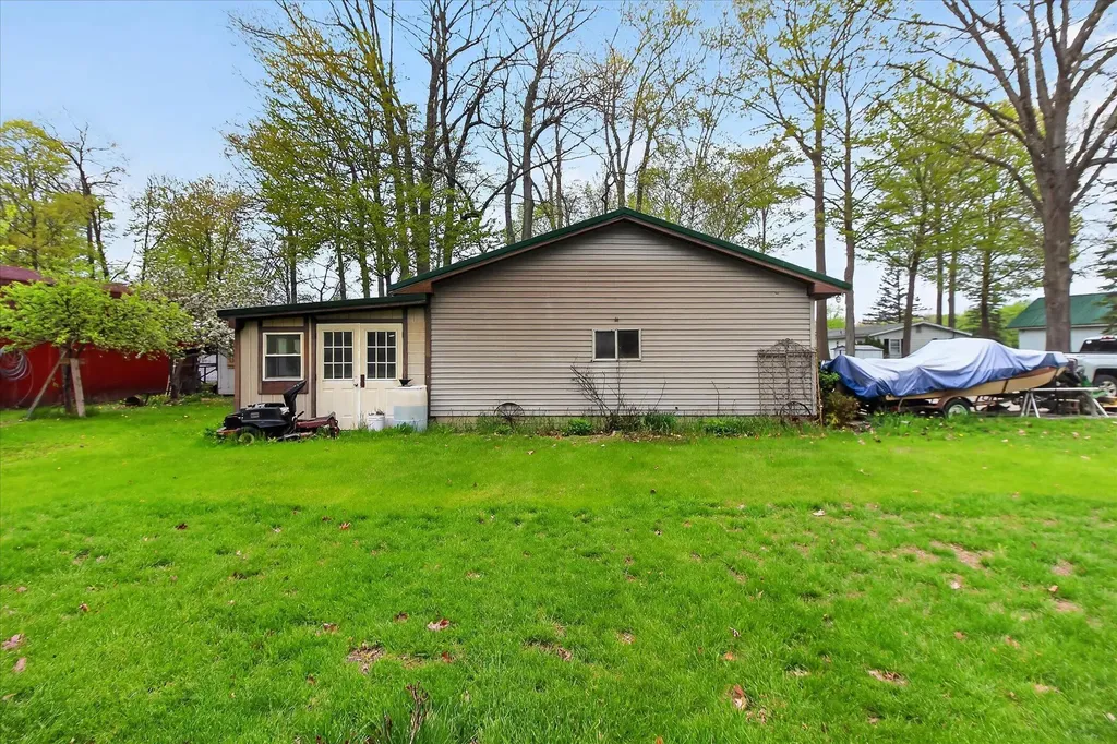 10131 Birch Drive Ferris Township MI 48877