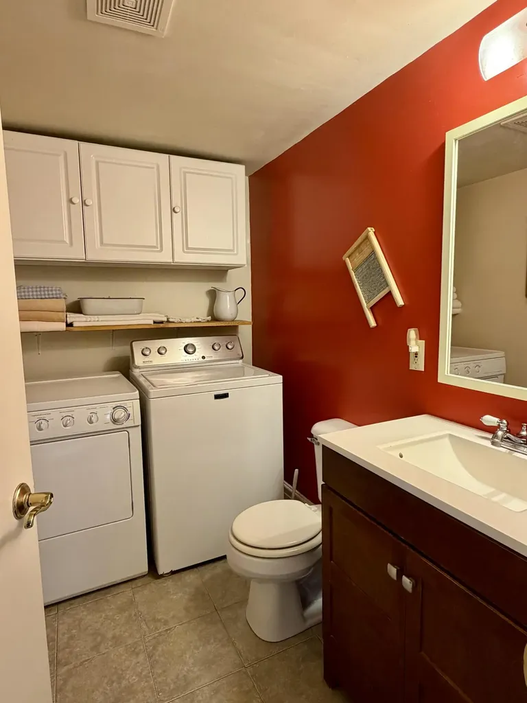 537 W Main Street Fennville City MI 49408