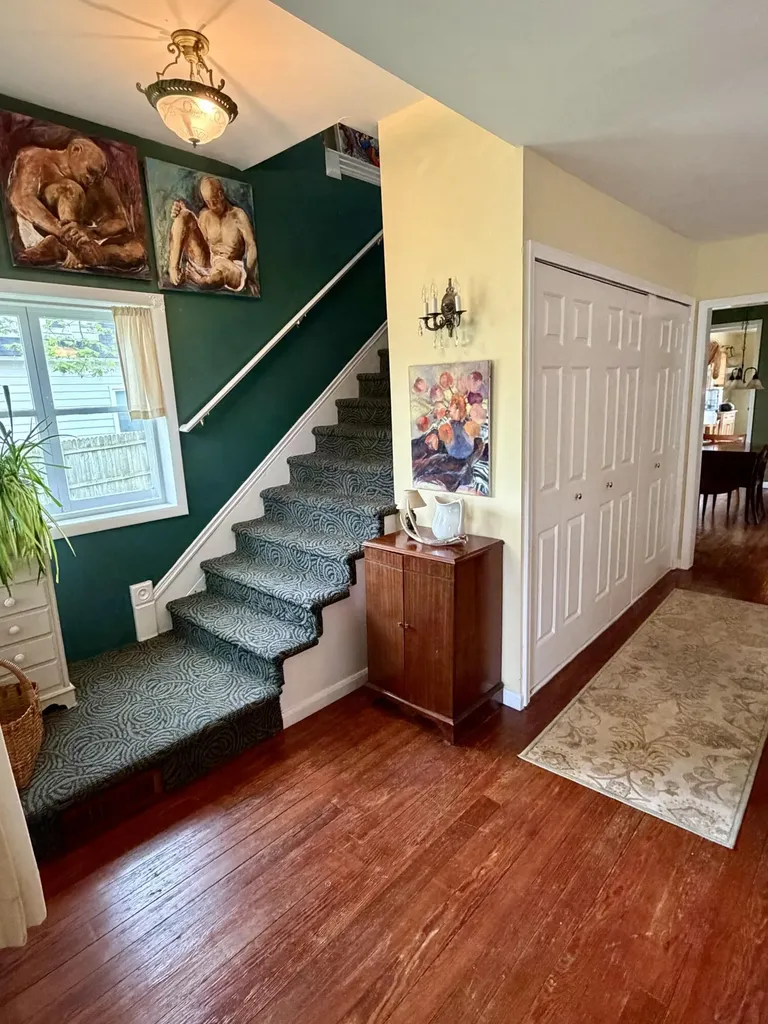 537 W Main Street Fennville City MI 49408