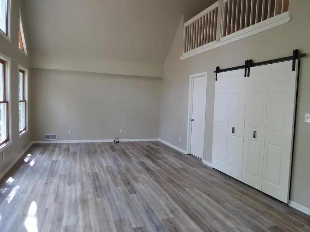 1812 Tomahawk Trail Valley Township MI 49010
