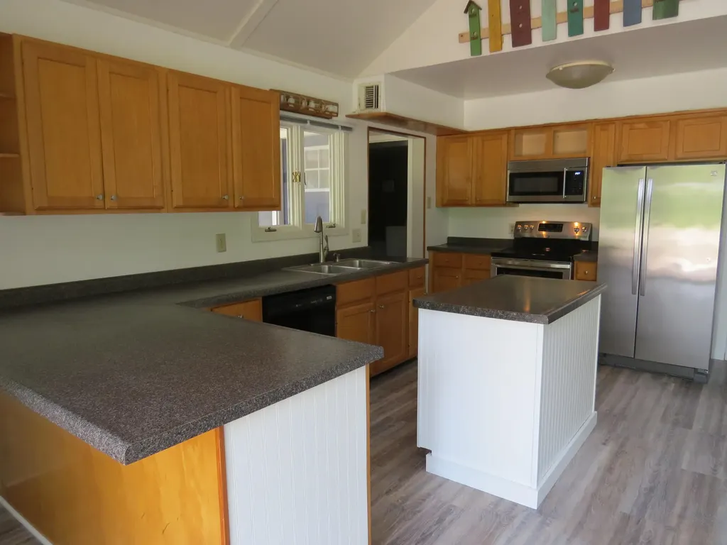 1812 Tomahawk Trail Valley Township MI 49010