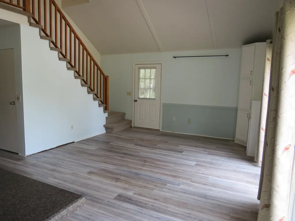 1812 Tomahawk Trail Valley Township MI 49010